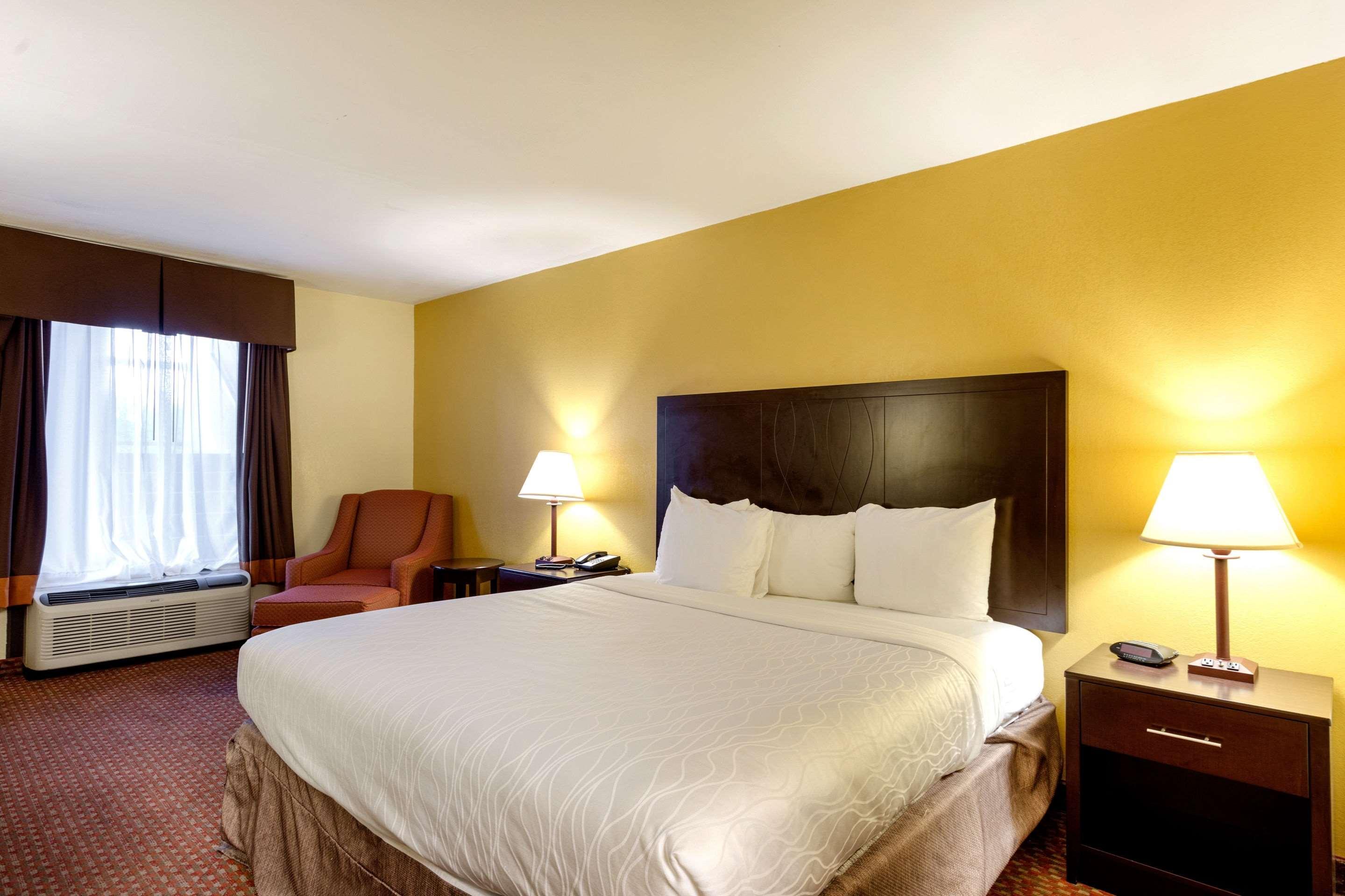 Quality Inn Indianola Exterior photo