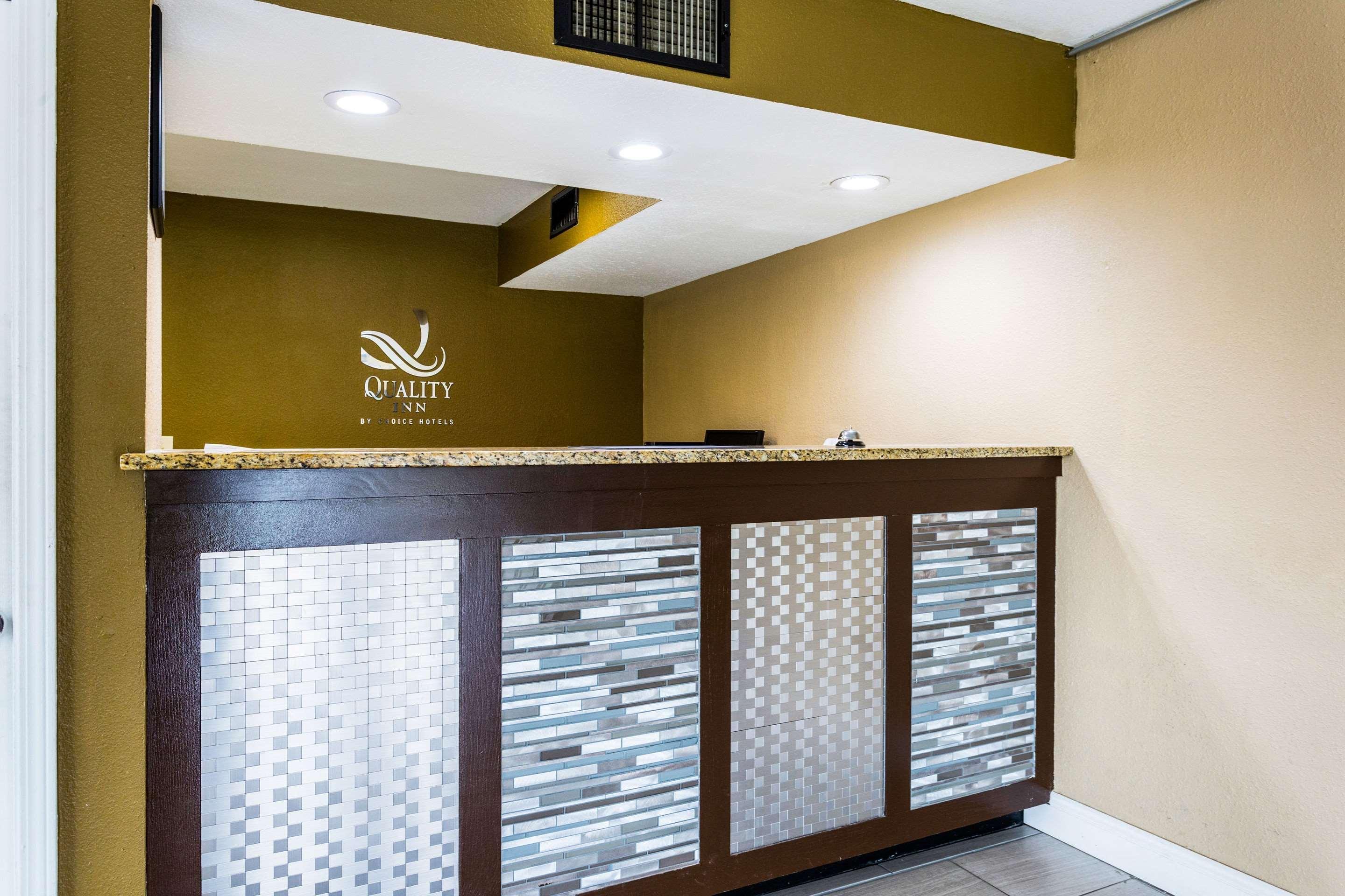 Quality Inn Indianola Exterior photo