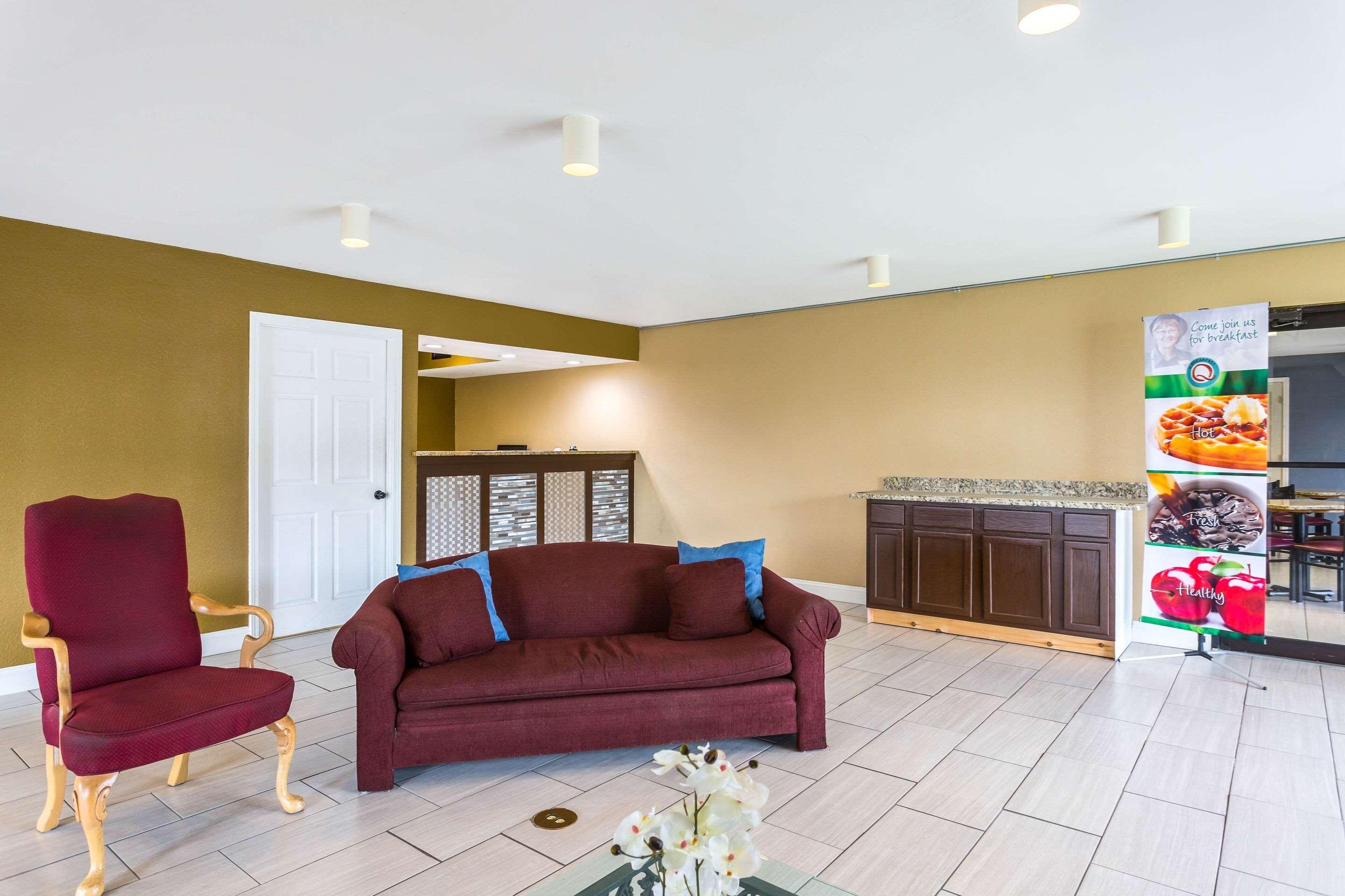 Quality Inn Indianola Exterior photo
